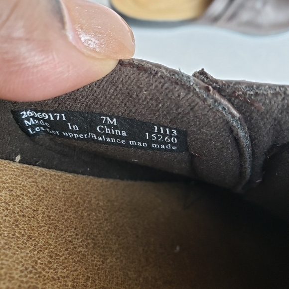 NWOB Clark's Brown Leather Clogs Sz 7M - Picture 7 of 8